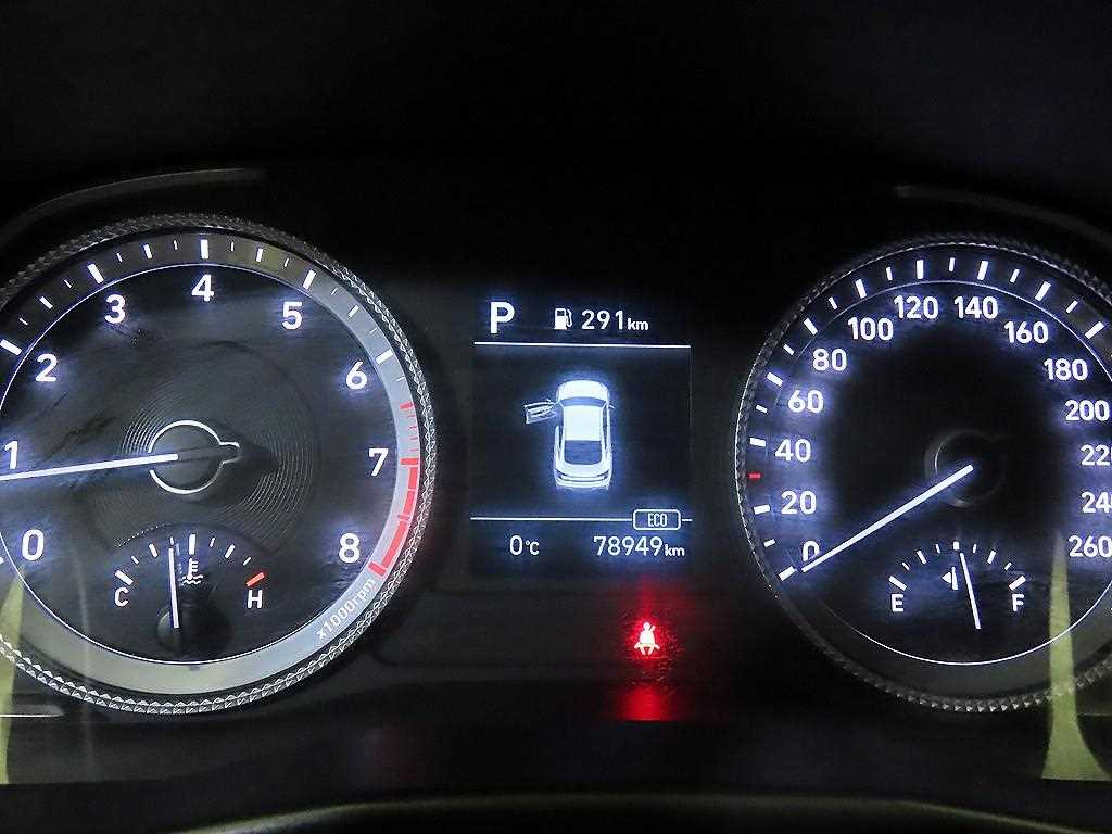 HYUNDAI Sonata - Vista 9