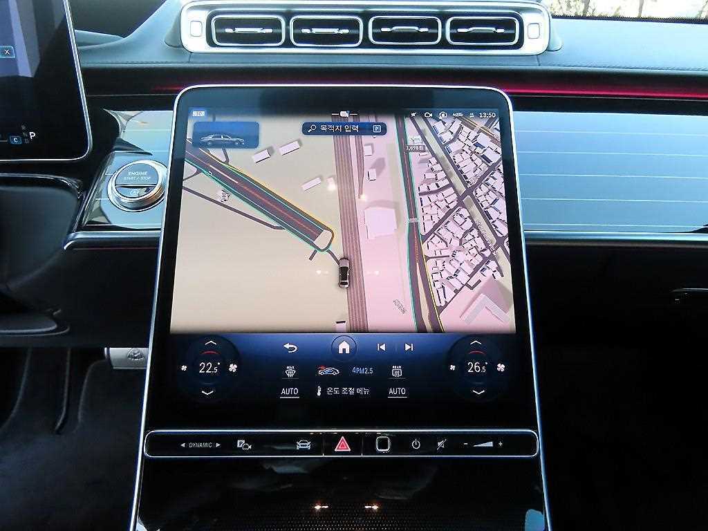 Mercedes Benz S Class - Vista 12