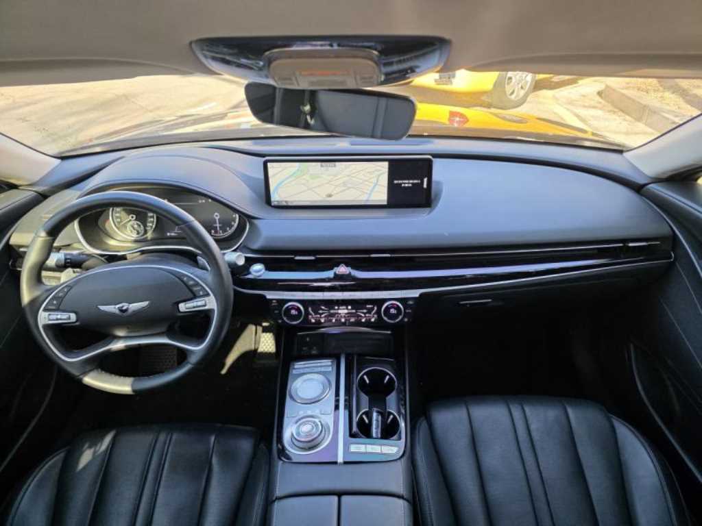 Genesis G80 - Vista 7