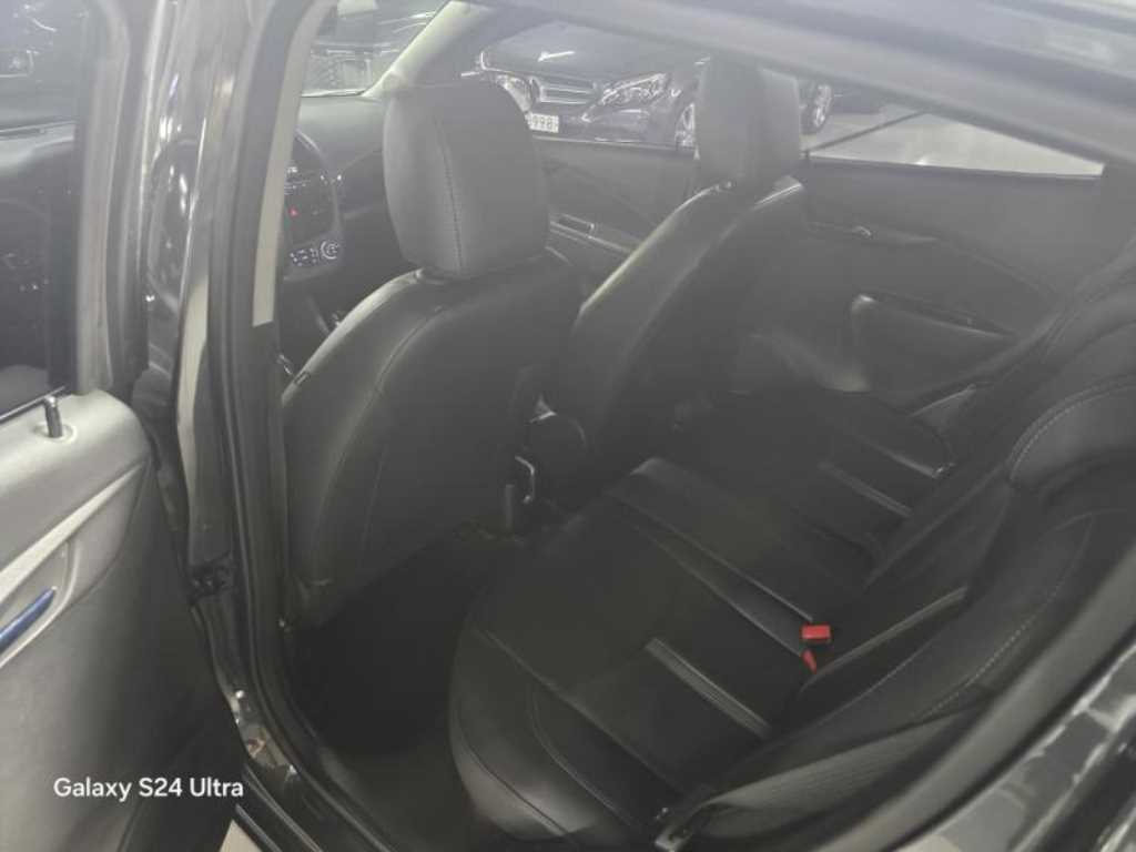 Chevrolet Spark - Vista 11