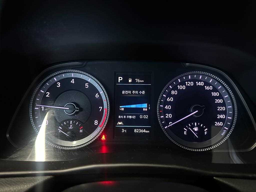 HYUNDAI Sonata - Vista 9