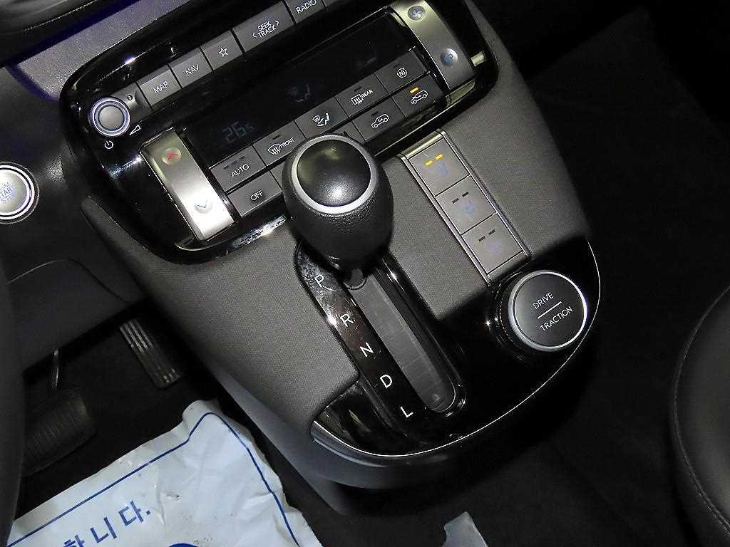 HYUNDAI Casper - Vista 12