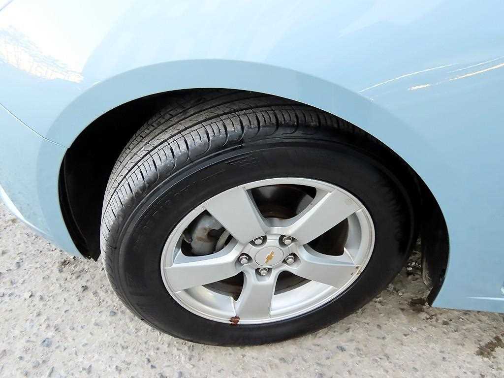 Chevrolet Cruise 2012 Azul - Importación desde Corea - HF Imports Iquique - Foto 19