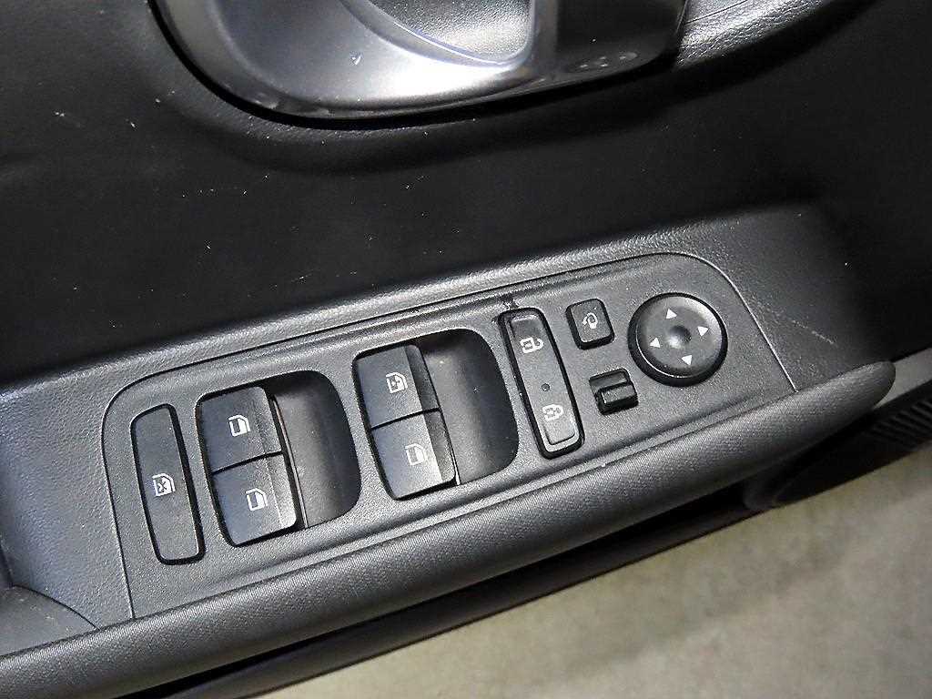 HYUNDAI Casper 2023 Blanco - Importación desde Corea - HF Imports Iquique - Foto 13