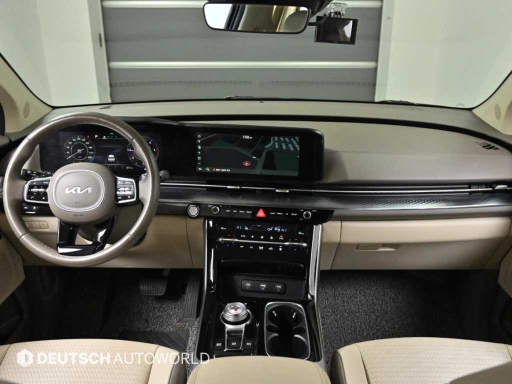 KIA Carnival - Vista 7