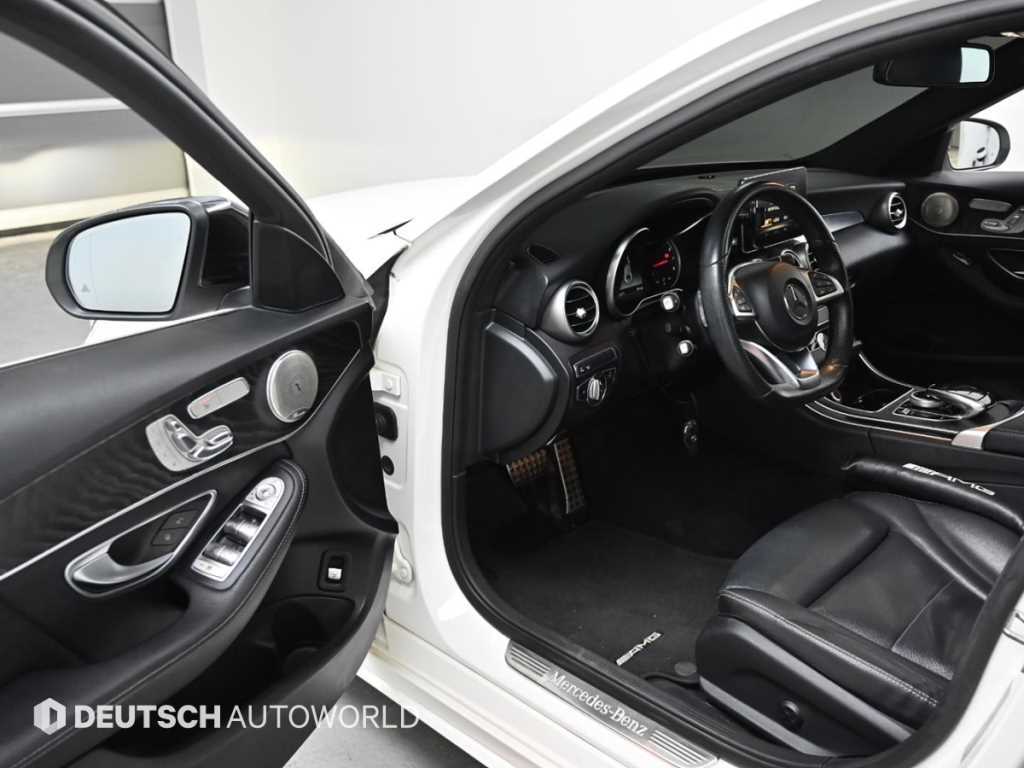 Mercedes Benz C Class - Vista 10