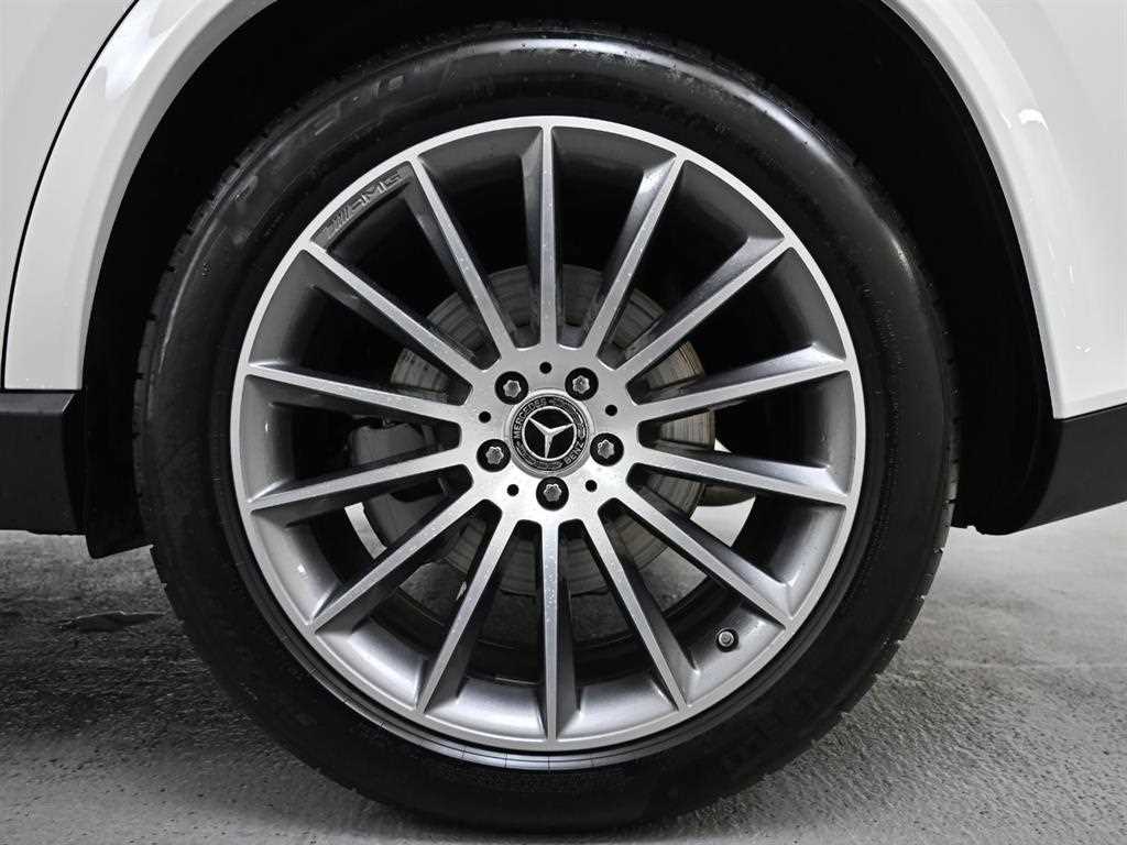 Mercedes Benz GLE Class - Vista 5