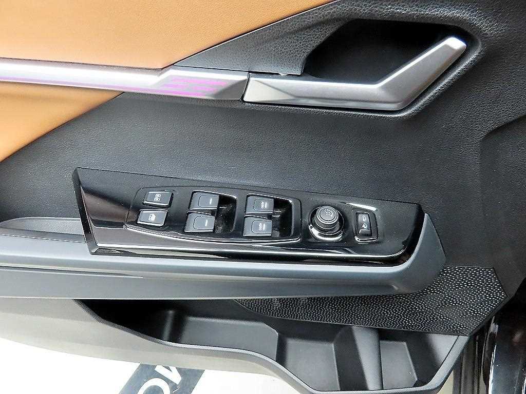 Ssangyong Torres - Vista 11