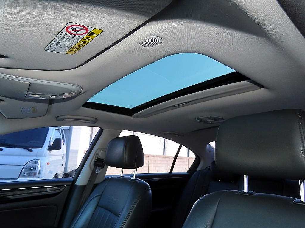 HYUNDAI Genesis 2012 Gris - Importación desde Corea - HF Imports Iquique - Foto 17