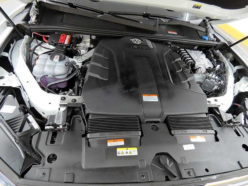 Volkswagen Touareg 2026 Blanco - Importación desde Corea - HF Imports Iquique - Foto 19