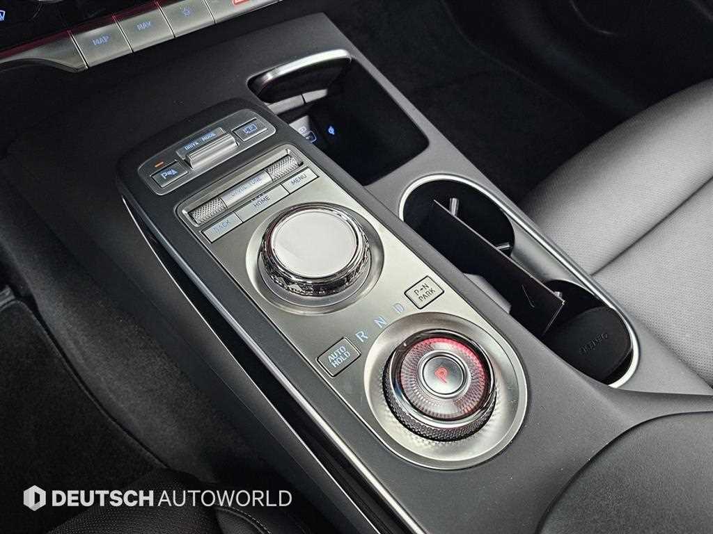 Genesis GV70 - Vista 9