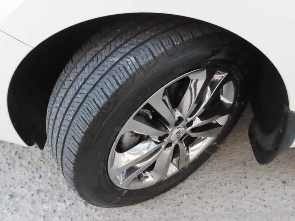 KIA Carnival 2017 Blanco - Importación desde Corea - HF Imports Iquique - Foto 18