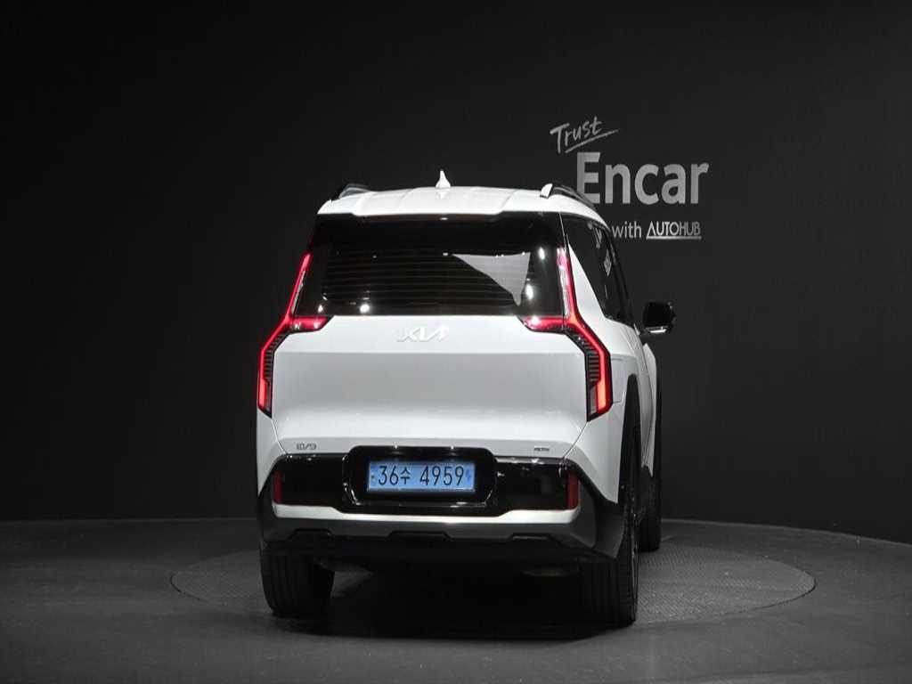 KIA EV9 - Vista 4