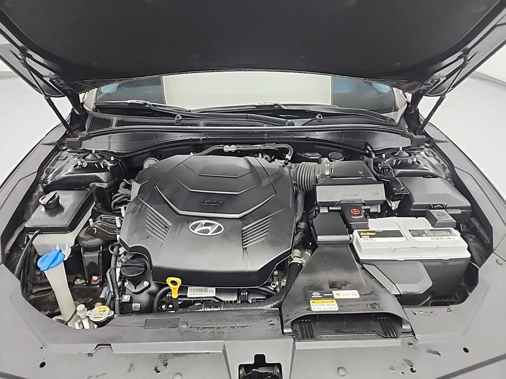 HYUNDAI Grandeur - Vista 5