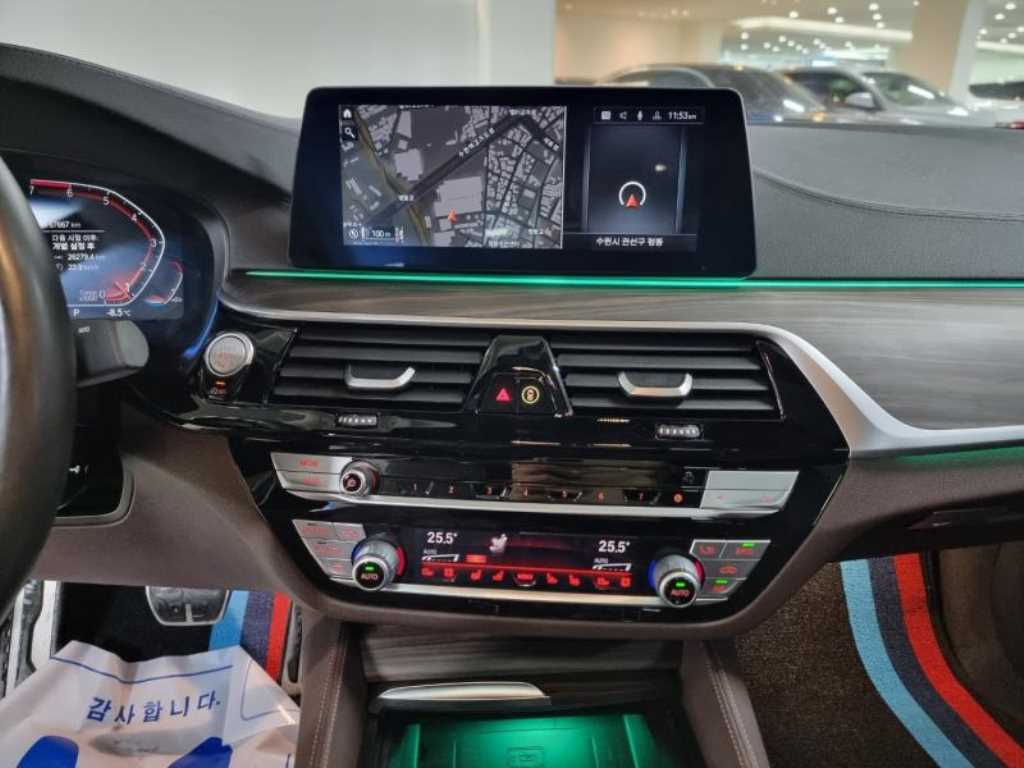 BMW 5 Series - Vista 12