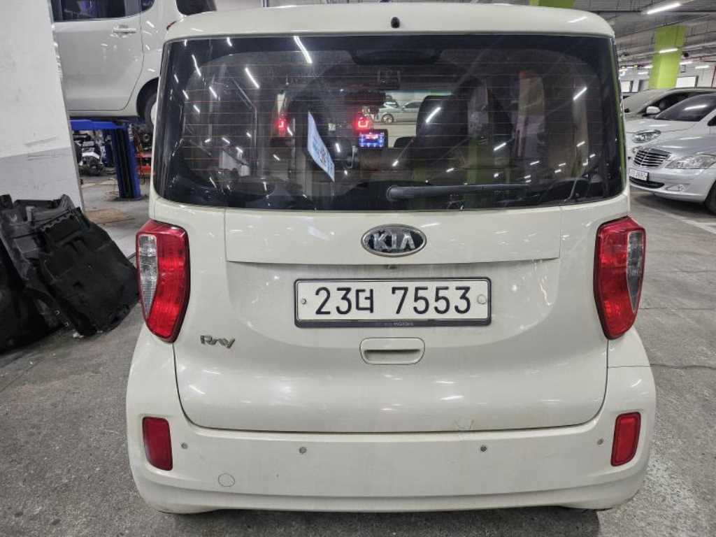 KIA Ray - Vista 3