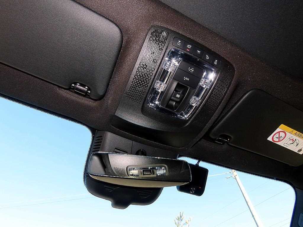 Mercedes Benz GLB Class 2025 Blanco - Importación desde Corea - HF Imports Iquique - Foto 13