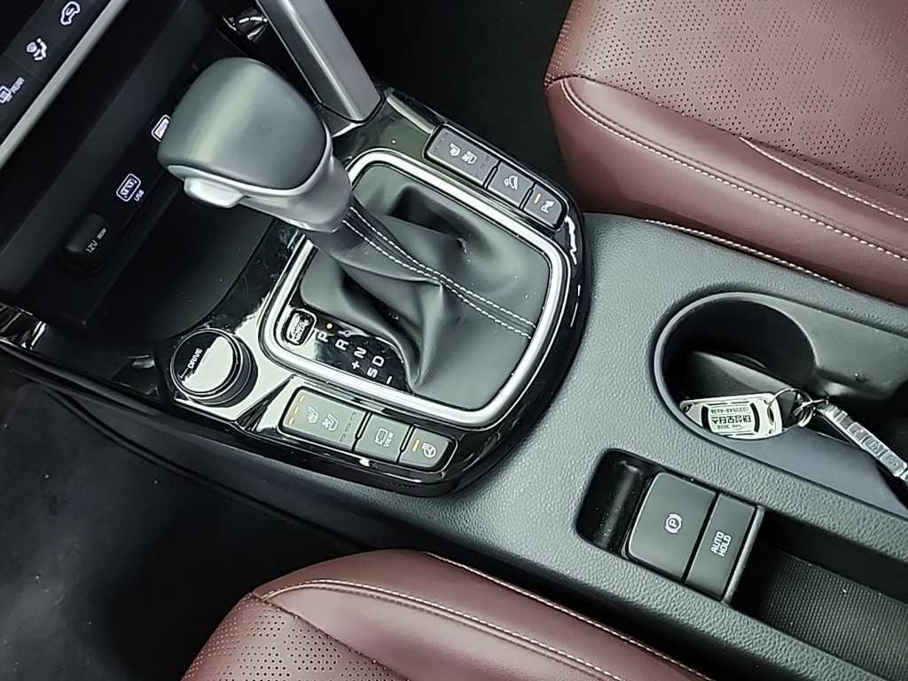 KIA Seltos - Vista 8