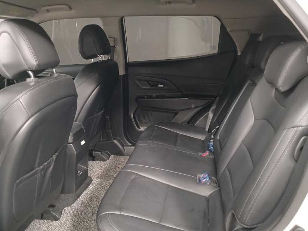 Ssangyong Korando - Vista 8