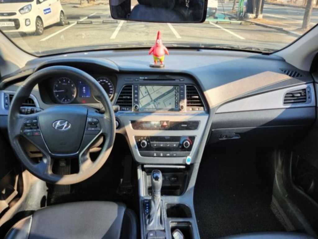 HYUNDAI Sonata - Vista 5