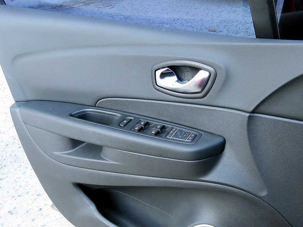 SAMSUNG QM3 - Vista 11