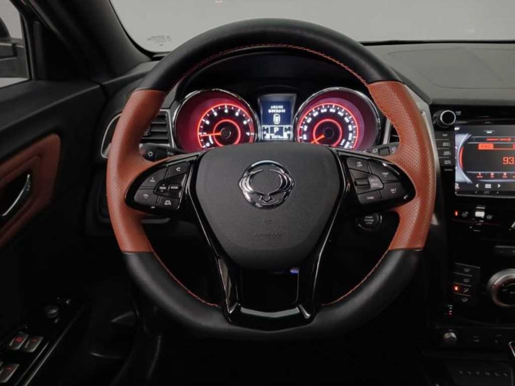 Ssangyong Tivoli 2019 Azul - Importación desde Corea - HF Imports Iquique - Foto 16