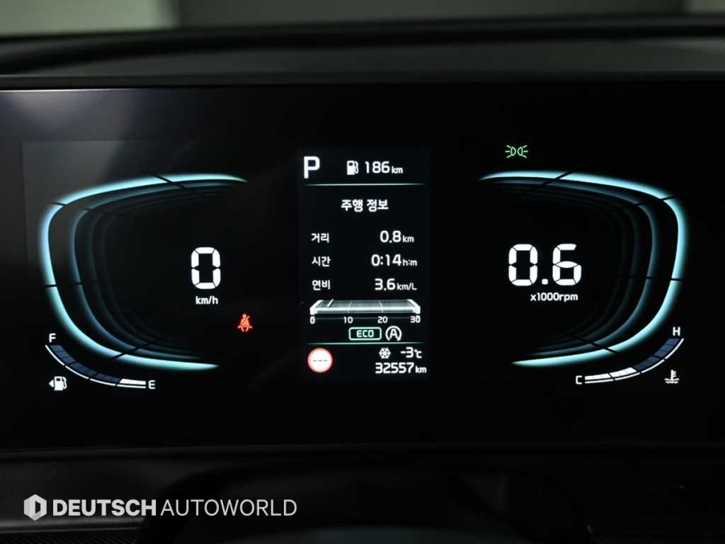 KIA Sportage - Vista 8