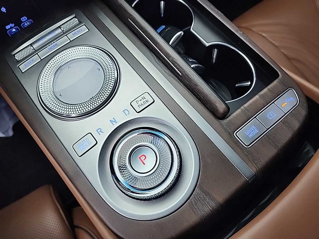 Genesis G80 - Vista 8