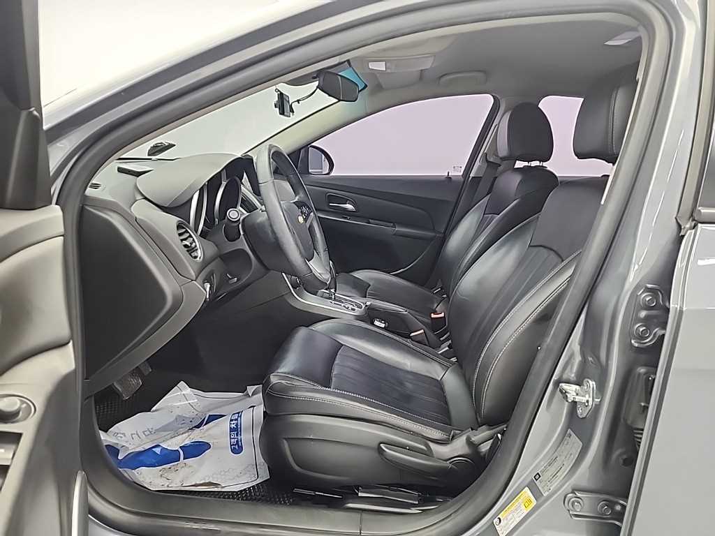 Chevrolet Cruise - Vista 11