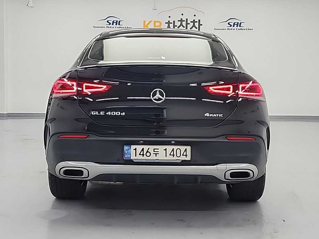 Mercedes Benz GLE Class - Vista 3