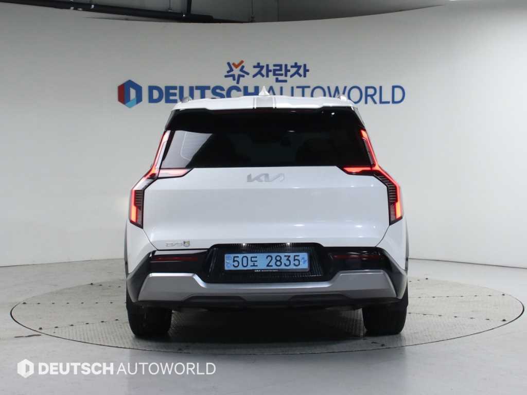 KIA EV9 - Vista 4