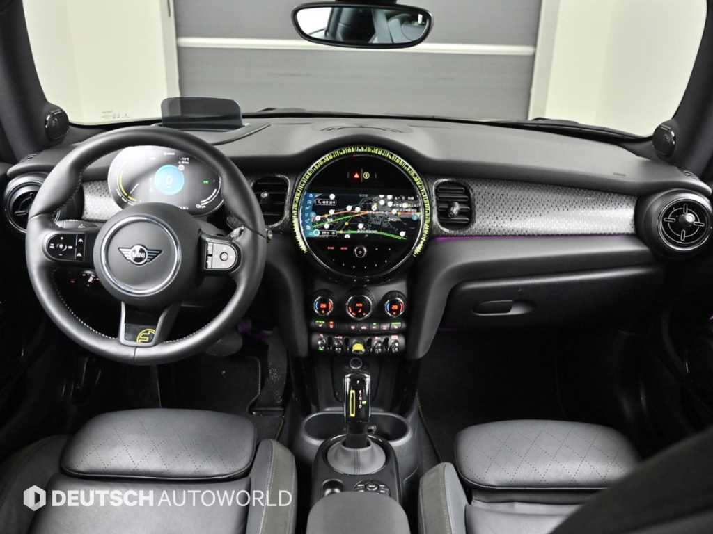 Mini Cooper Electric - Vista 7