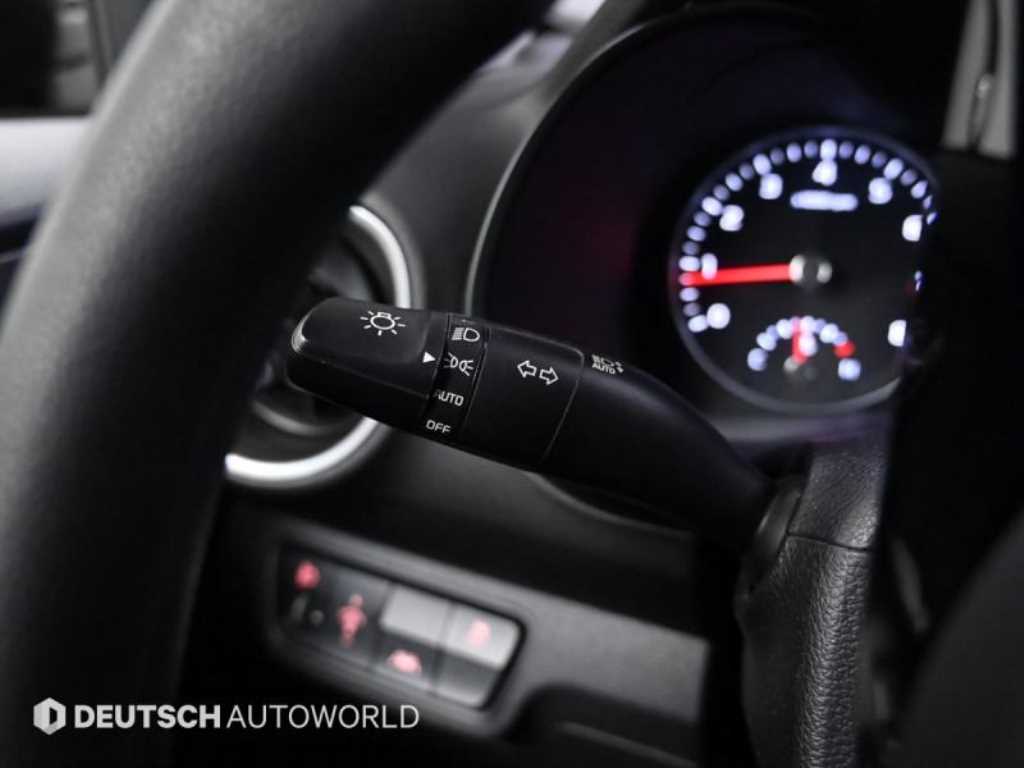 KIA K3 2019 Gris - Importación desde Corea - HF Imports Iquique - Foto 19