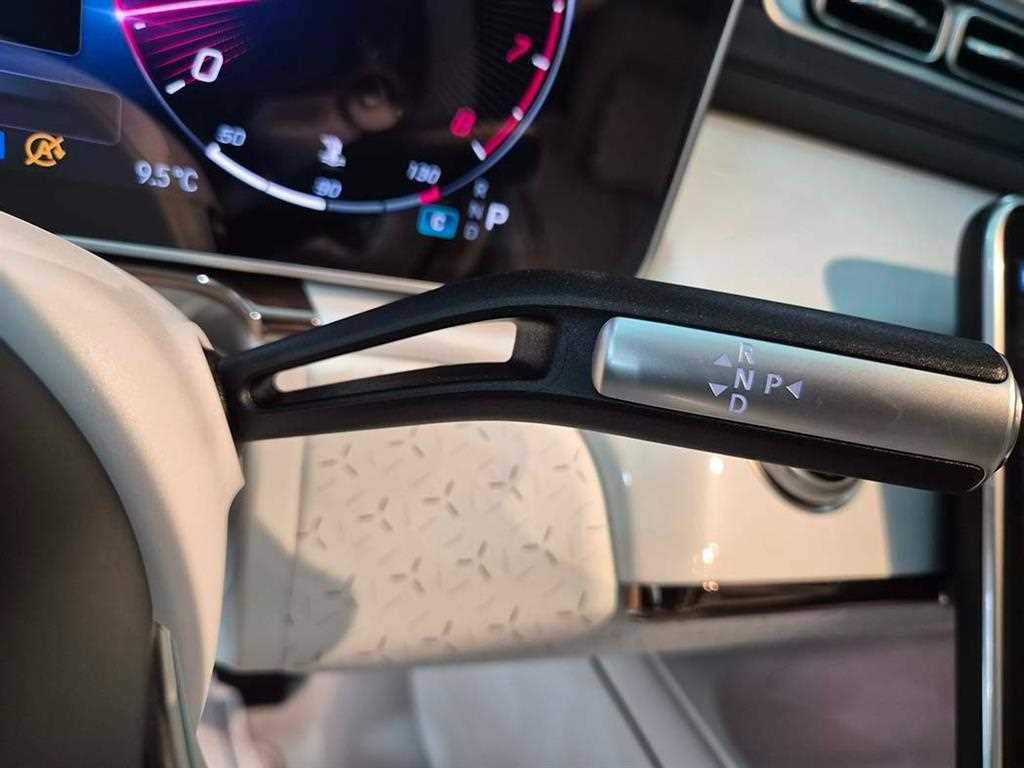 Mercedes Benz S Class - Vista 10