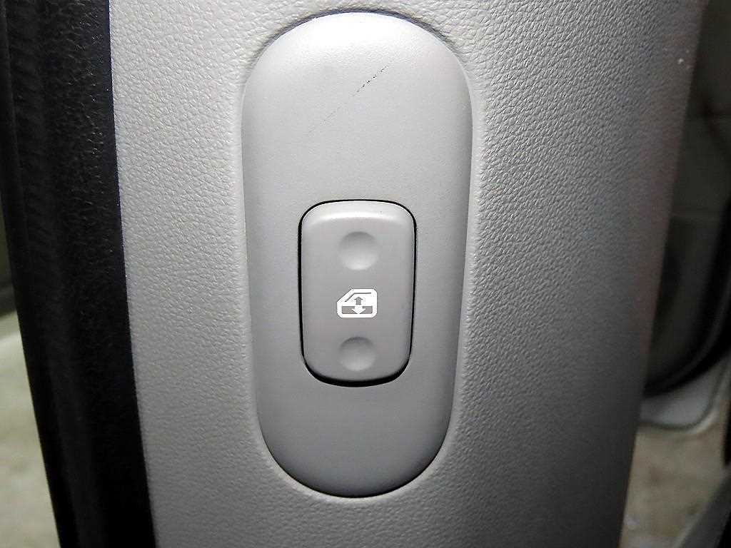 KIA Carnival 2012 Plateado - Importación desde Corea - HF Imports Iquique - Foto 13