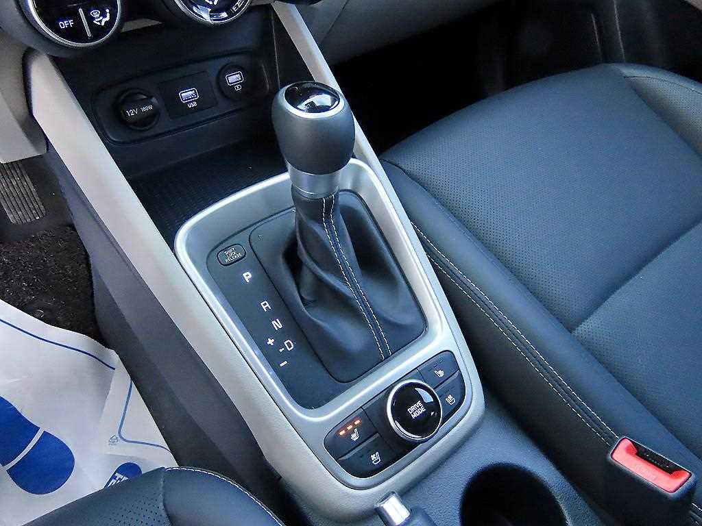 HYUNDAI Venue - Vista 10