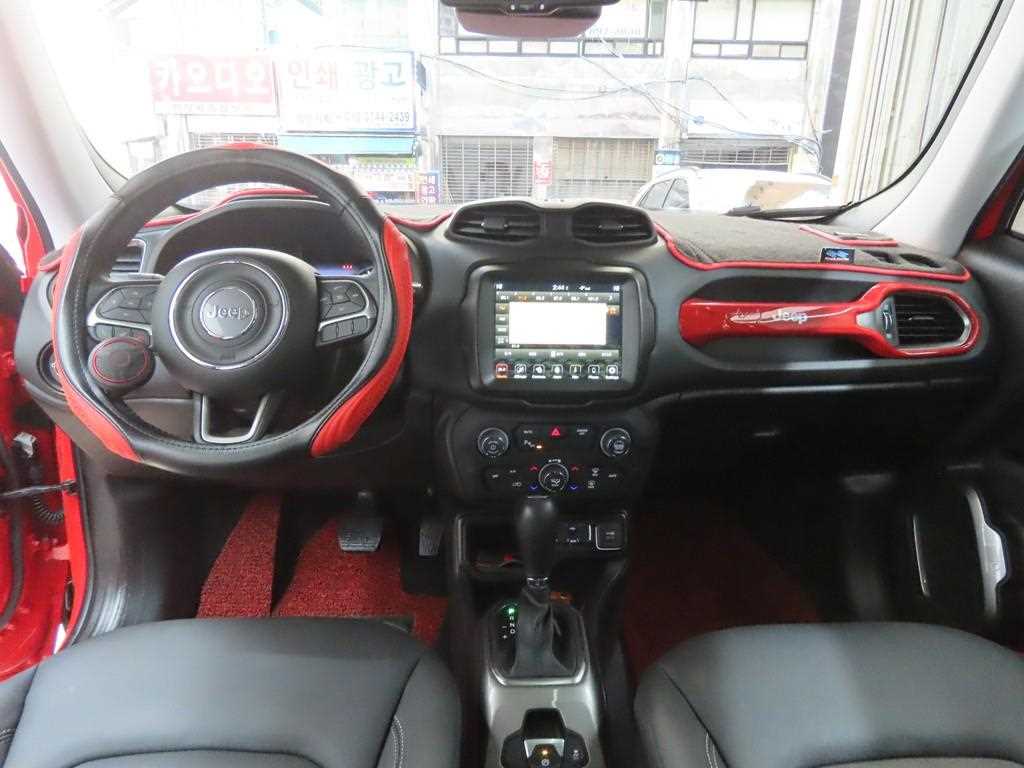 Jeep Renegade - Vista 7