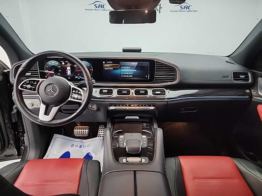 Mercedes Benz GLE Class - Vista 7