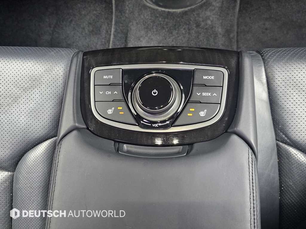 HYUNDAI Grandeur - Vista 8