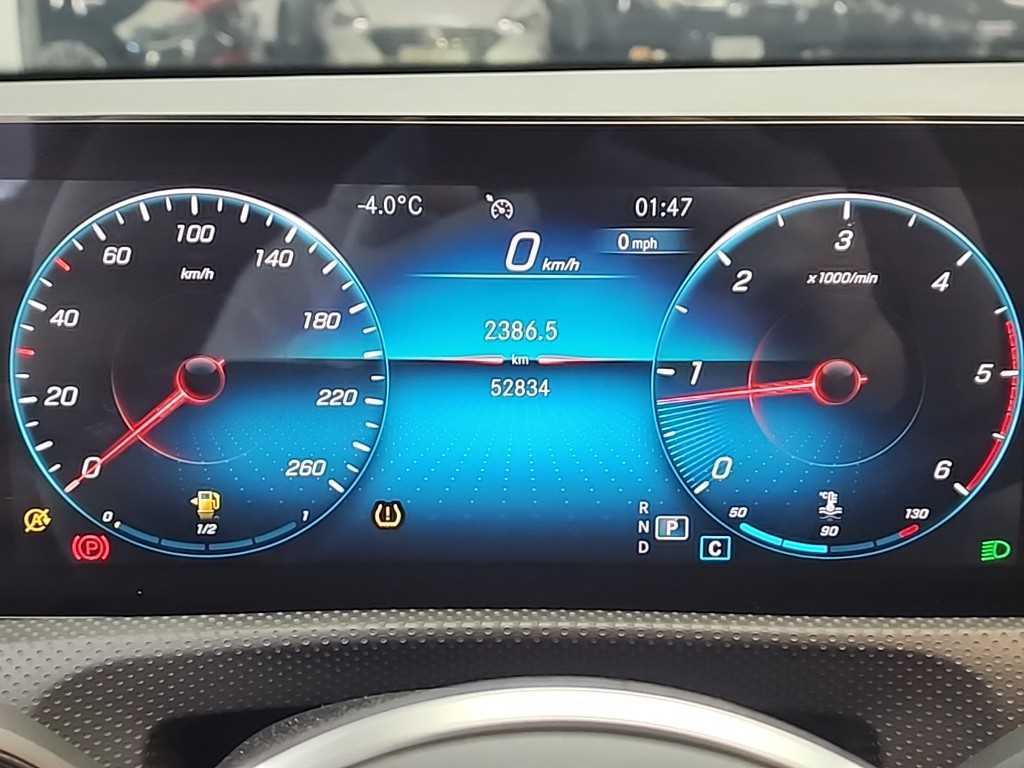 Mercedes Benz A Class - Vista 6