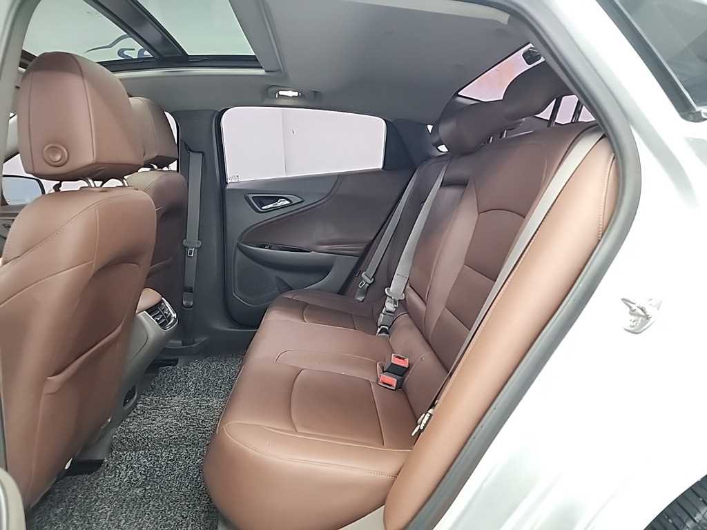 Chevrolet Malibu - Vista 12