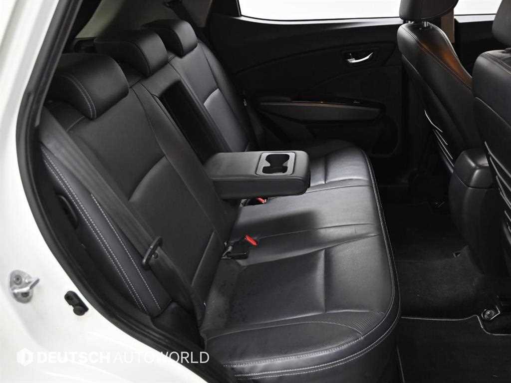 Ssangyong Tivoli - Vista 12