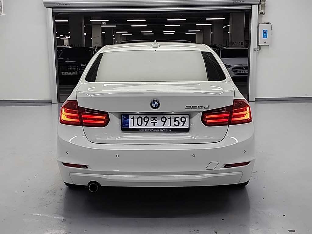 BMW 3 series - Vista 3