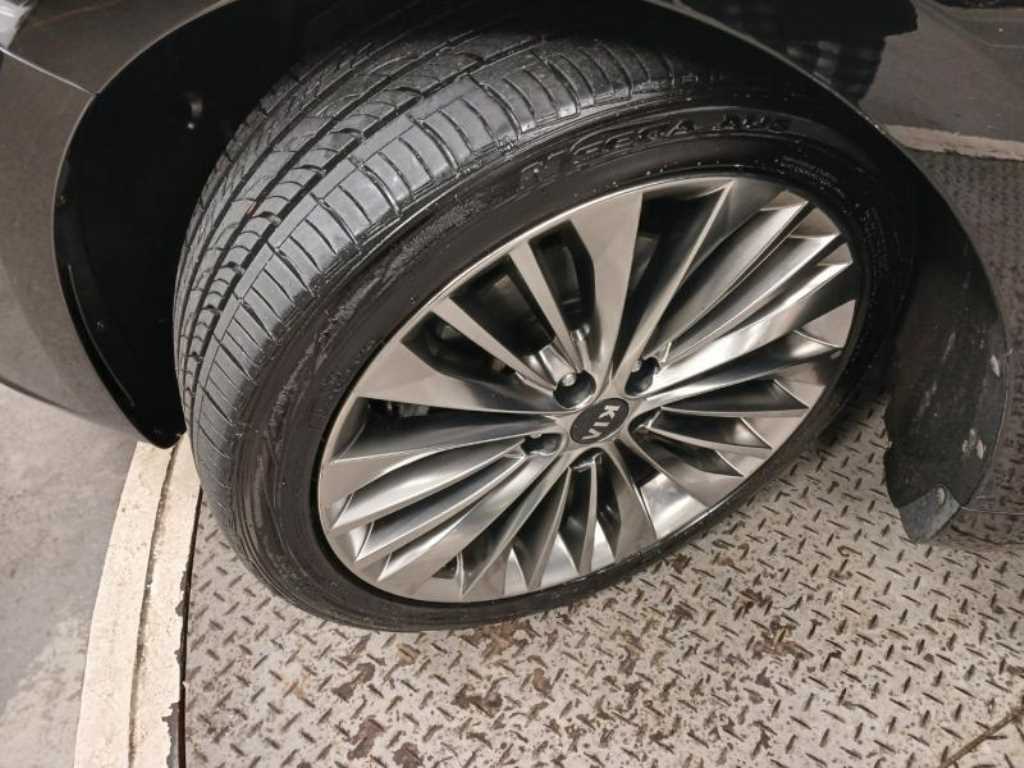 KIA K7 2018 Negro - Importación desde Corea - HF Imports Iquique - Foto 20