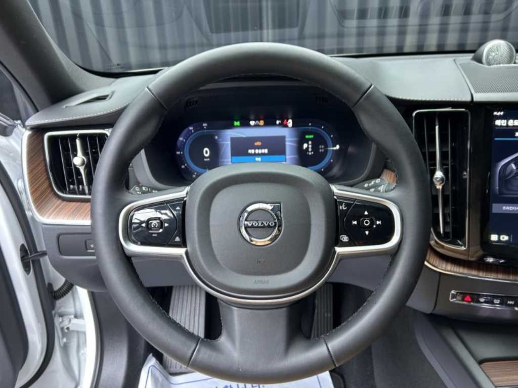 Volvo XC60 - Vista 9