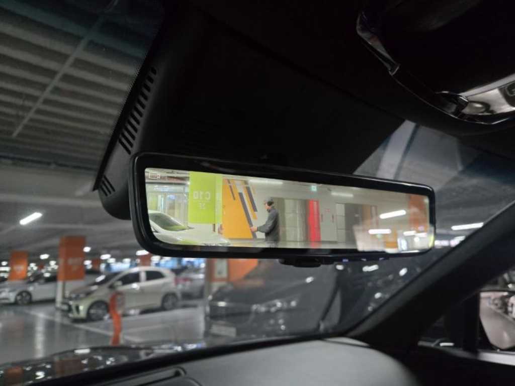 Genesis GV80 - Vista 12