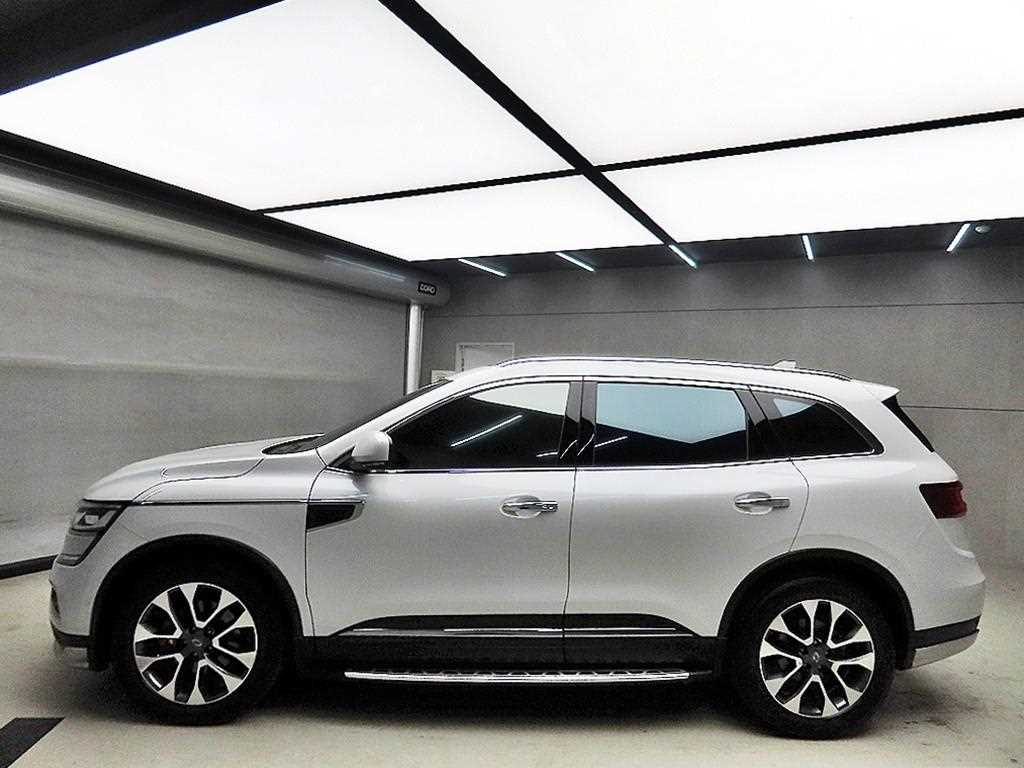 SAMSUNG QM6 - Vista 4