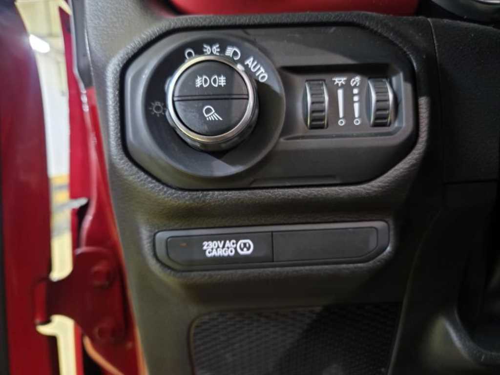 Jeep Gladiator - Vista 9