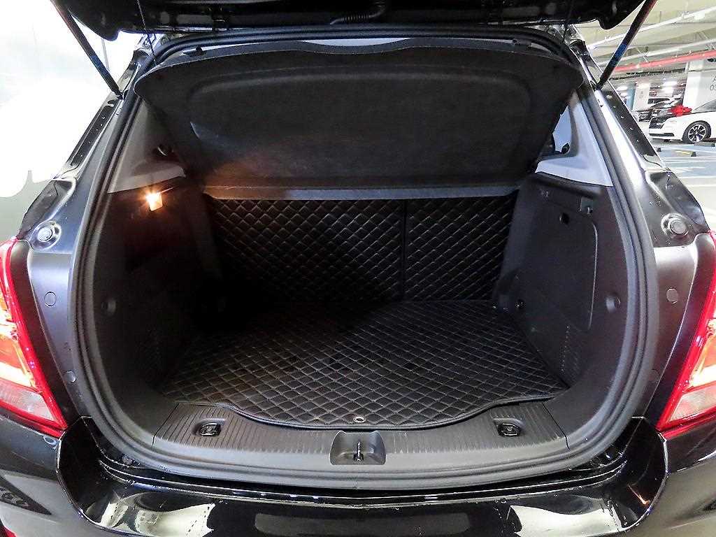 Chevrolet Trax 2019 Negro - Importación desde Corea - HF Imports Iquique - Foto 17
