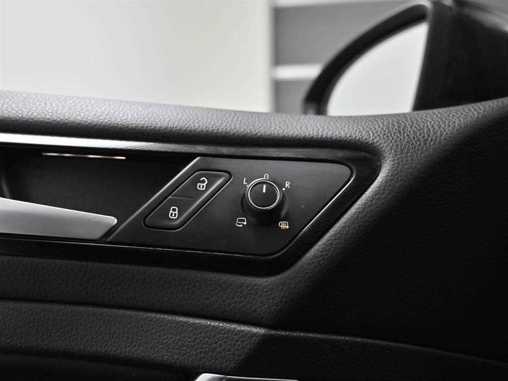 Volkswagen Golf 2014 Gris - Importación desde Corea - HF Imports Iquique - Foto 15